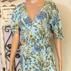 Petal and Pup Sz S Blue Floral Maxi Flutter Sleeve Ruched Waist V-Neck Sundress